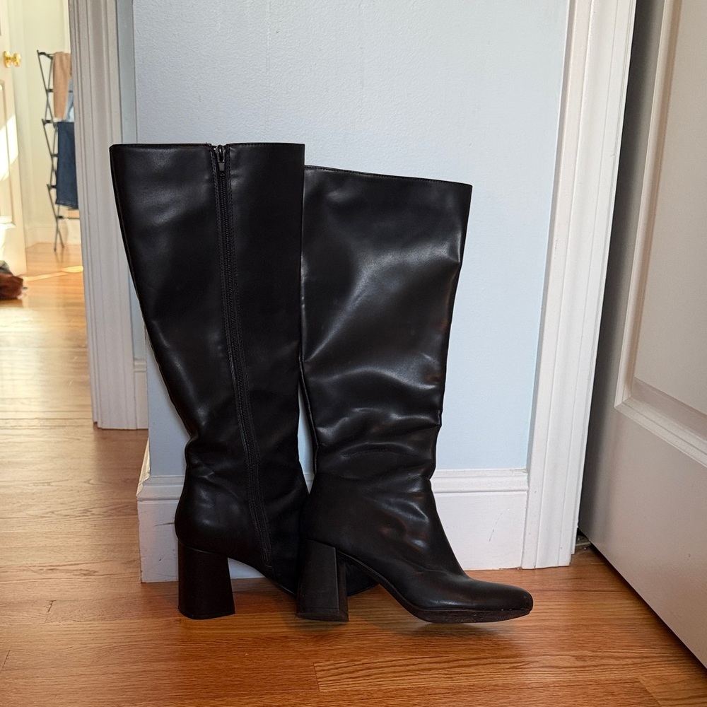 Knee-High Women's Boots